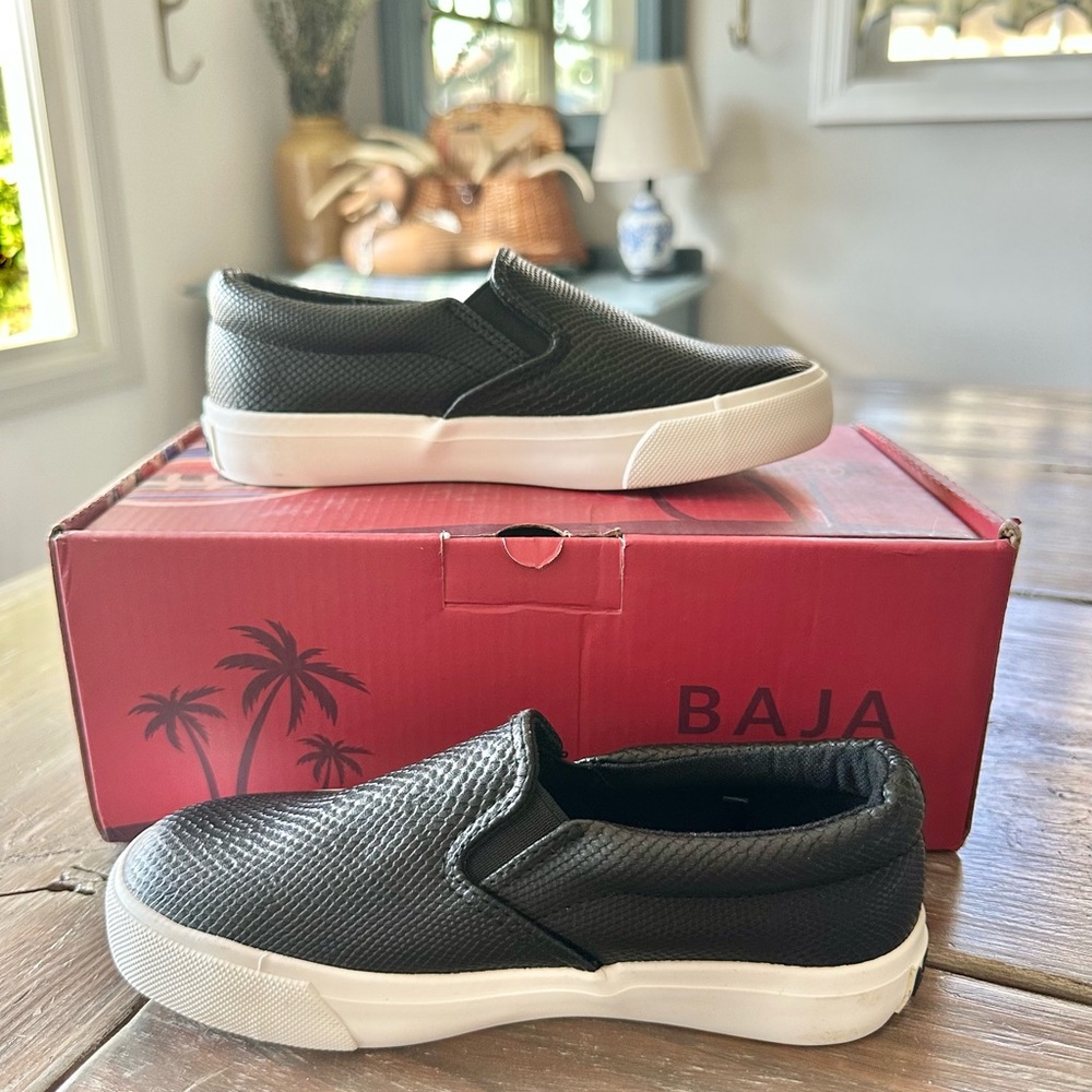 Lamo Black Slip-On Loafers with White Sole